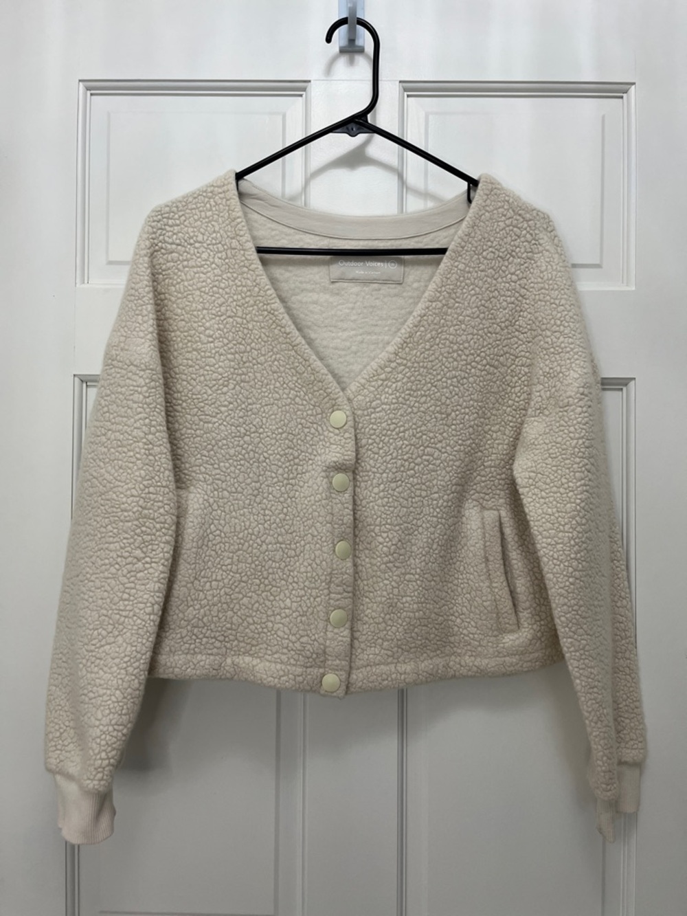 Outdoor Voices MegaFleece Cardigan Cropped in Creme - Size Medium